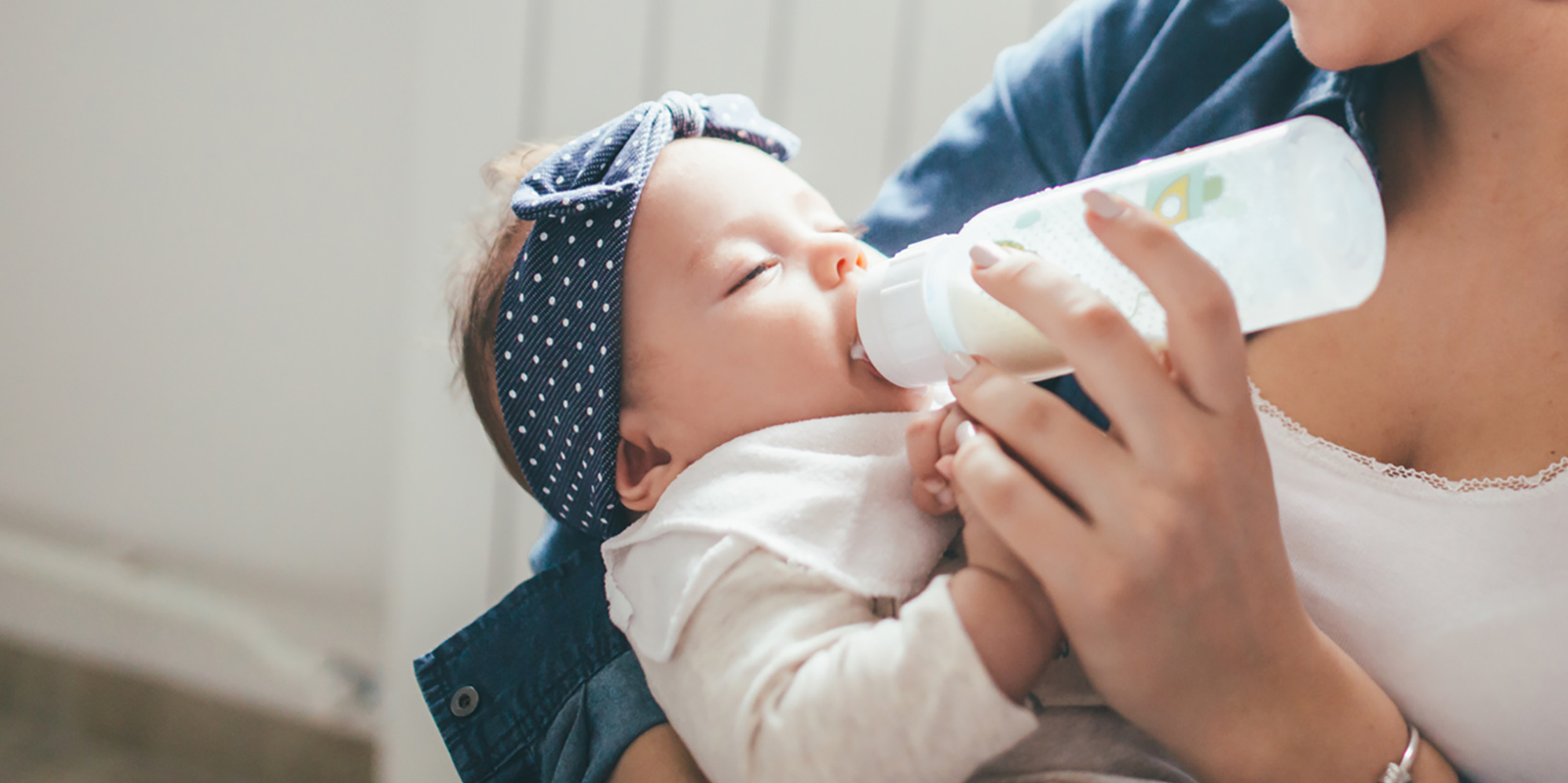 Najlepsze elektrolity dla niemowlaka i jak je wybrać