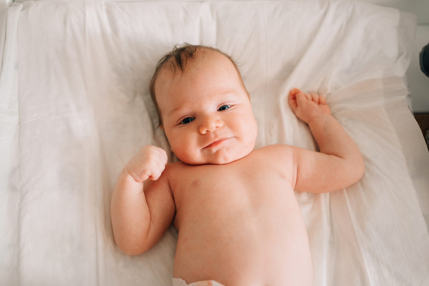 Prężenie się niemowlaka – o co chodzi i co z tym zrobić?/fot. iStock
