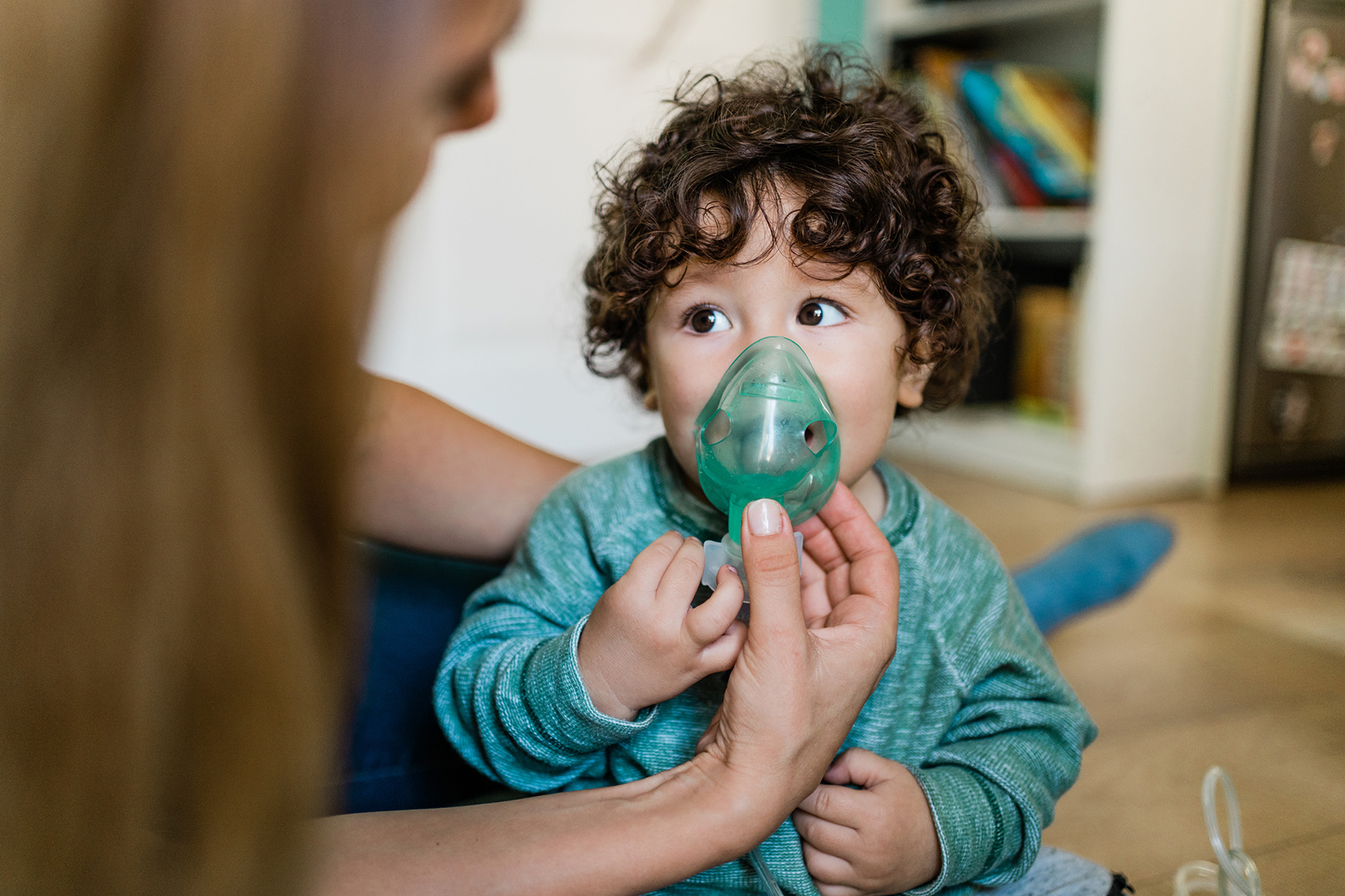Jaki inhalator dla dziecka wybrać? Zobacz, na co zwrócić uwagę przy zakupie/fot. iStock