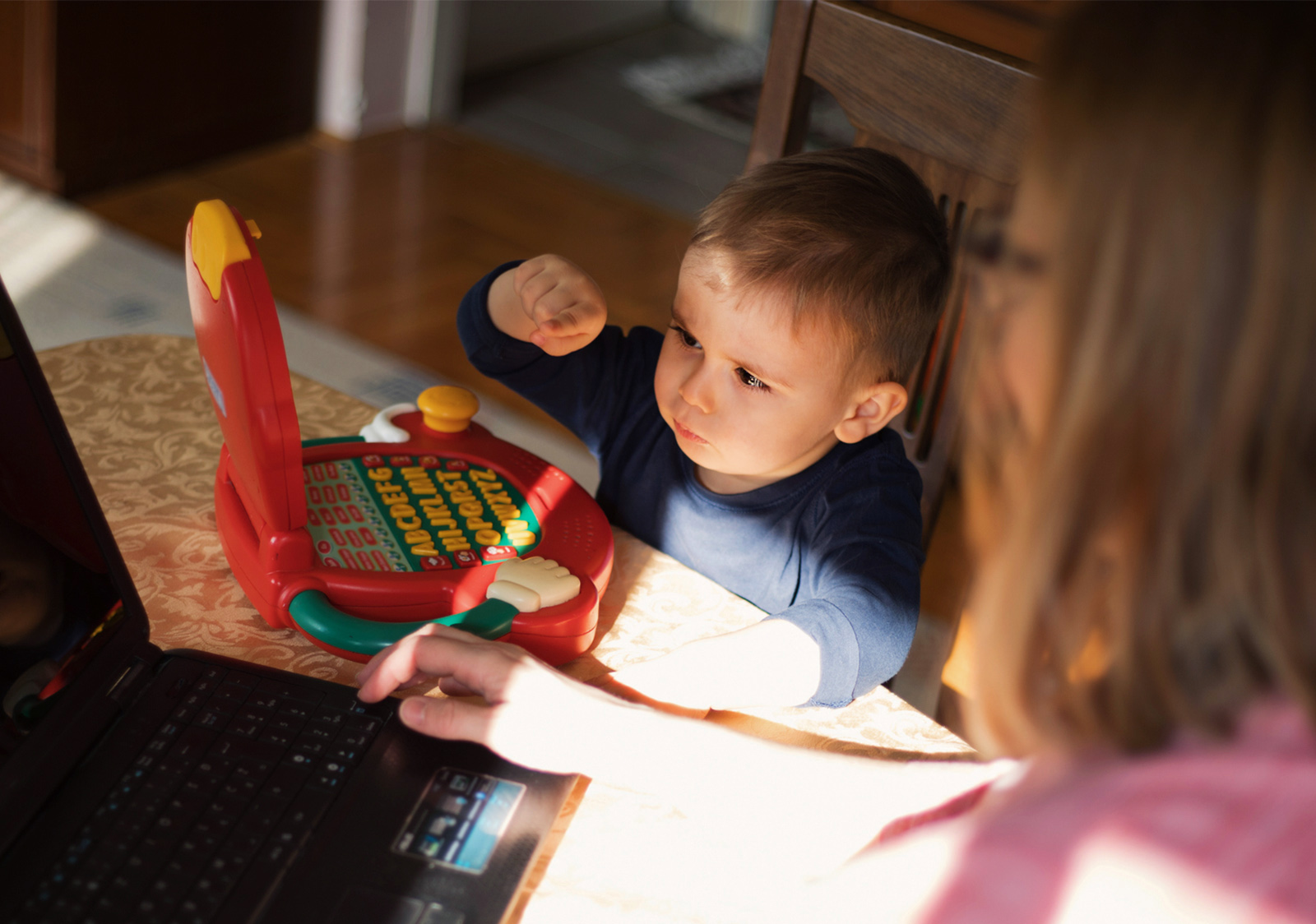 Komputerek dla dzieci - czy warto kupić?/fot. iStock