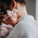 Trądzik niemowlęcy – co to jest i jak sobie z nim radzić?