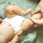 Olejek, maseczka i krem dla niemowlaka – czy to potrzebne?